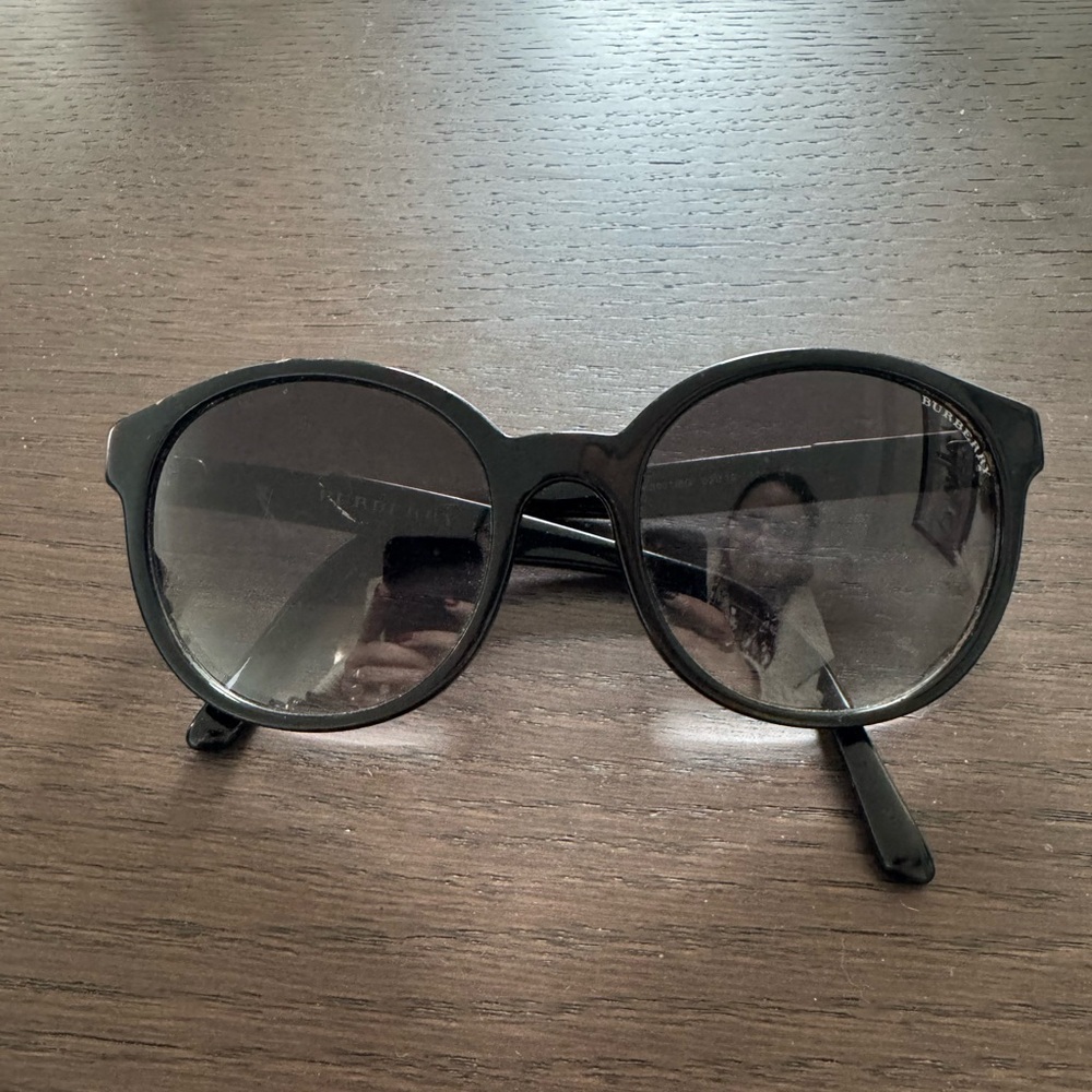 Burberry Round Black Sunglasses B4151 3001/8G 52mm